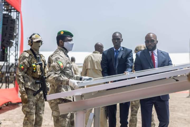 Tiakadougou-Dialakoro : bientôt une centrale solaire de 100 MWc. 